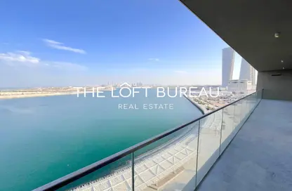 Apartment - 3 Bedrooms - 4 Bathrooms for sale in Lusail City - Lusail