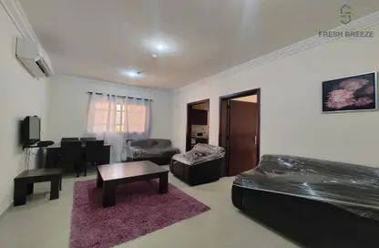 Apartment - 1 Bedroom - 2 Bathrooms for rent in Musheireb - Doha