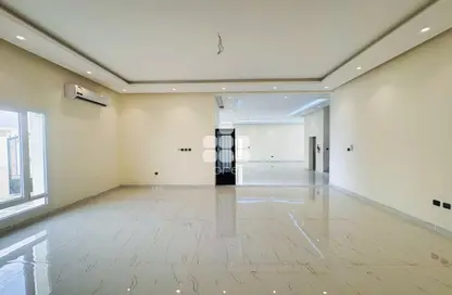 Villa - 6 Bedrooms - 7 Bathrooms for sale in Al Wakra - Al Wakra - Al Wakrah - Al Wakra