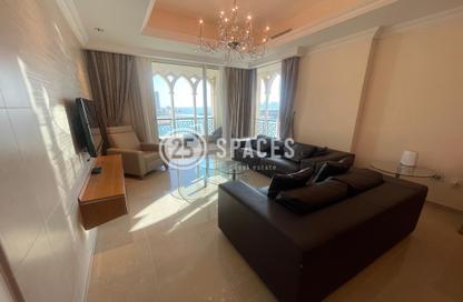 Apartment - 2 Bedrooms - 3 Bathrooms for rent in Viva West - Viva Bahriyah - The Pearl Island - Doha