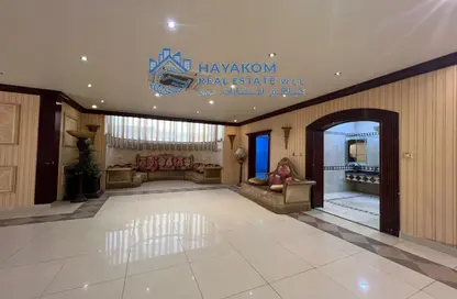 Reception / Lobby image for: Villa - 7 Bedrooms for sale in Ain Khaled - Ain Khaled - Doha, Image 1