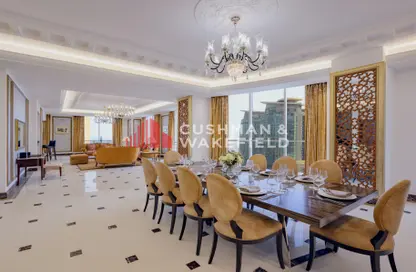 Penthouse - 3 Bedrooms - 3 Bathrooms for rent in Diplomatic Street - West Bay - Doha