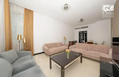 Apartment - 1 Bedroom - 2 Bathrooms for rent in Beverly Hills Tower - West Bay - West Bay - Doha