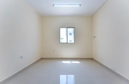 Apartment - 3 Bedrooms - 2 Bathrooms for rent in Fereej Abdul Aziz - Fereej Abdul Aziz - Doha