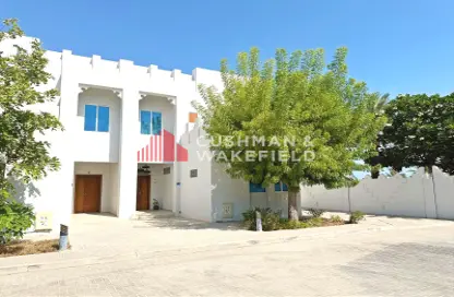 Villa - 3 Bedrooms - 3 Bathrooms for rent in West Bay Lagoon Street - West Bay Lagoon - Doha