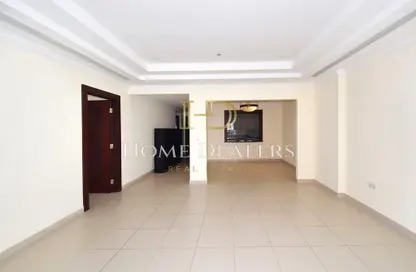 Apartment - 1 Bedroom - 2 Bathrooms for sale in West Porto Drive - Porto Arabia - The Pearl Island - Doha