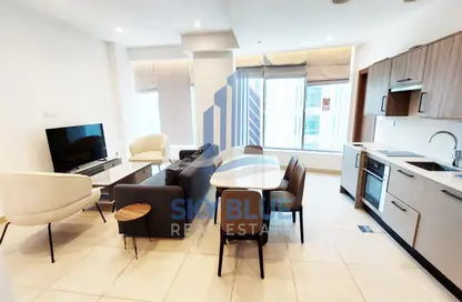 Apartment - 2 Bedrooms - 3 Bathrooms for rent in Corniche Road - Corniche Road - Doha