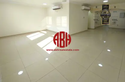 Apartment - 3 Bedrooms - 3 Bathrooms for rent in Souk Merqab - Al Nasr - Doha