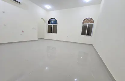 Apartment - 1 Bedroom - 1 Bathroom for rent in Ain Khaled - Doha