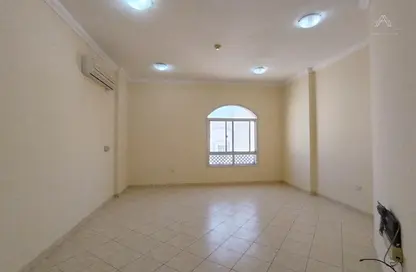 Apartment - 2 Bedrooms - 3 Bathrooms for rent in Al Muntazah - Doha