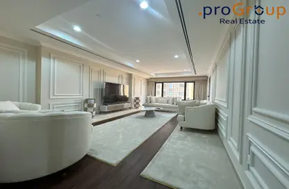 Apartment - 2 Bedrooms - 3 Bathrooms for rent in East Porto Drive - Porto Arabia - The Pearl Island - Doha