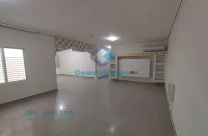 Apartment - 3 Bedrooms - 3 Bathrooms for rent in Al Nasr Street - Al Nasr - Doha