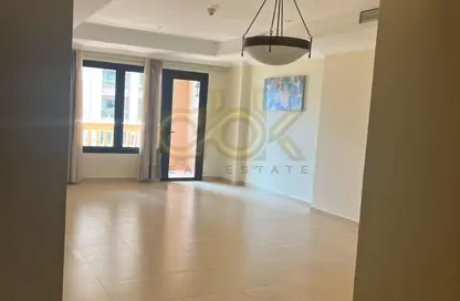 Apartment - 1 Bedroom - 2 Bathrooms for rent in East Porto Drive - Porto Arabia - The Pearl Island - Doha