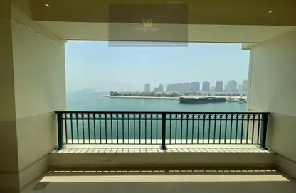 Townhouse - 1 Bedroom - 2 Bathrooms for rent in Viva West - Viva Bahriyah - The Pearl Island - Doha