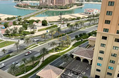 Apartment - 2 Bedrooms - 3 Bathrooms for rent in One Porto Arabia - Porto Arabia - The Pearl Island - Doha