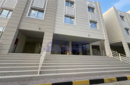 Apartment - 2 Bedrooms - 2 Bathrooms for rent in Al Markhiya Street - Al Markhiya - Doha