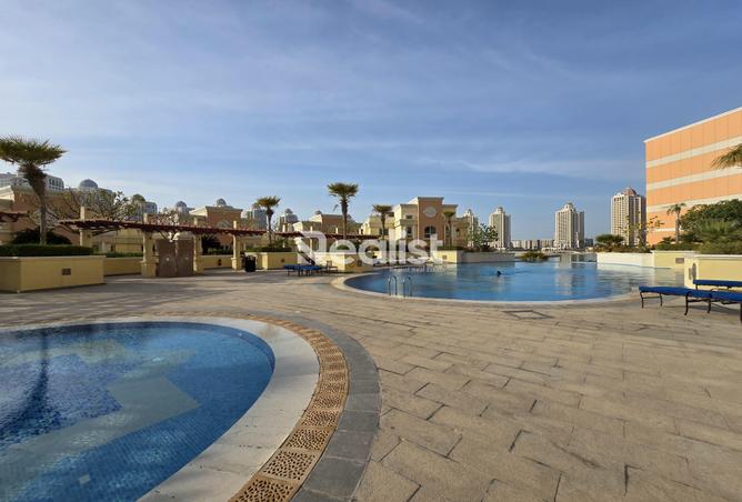 Apartment - 1 Bathroom for sale in Viva Bahriyah - The Pearl Island - Doha