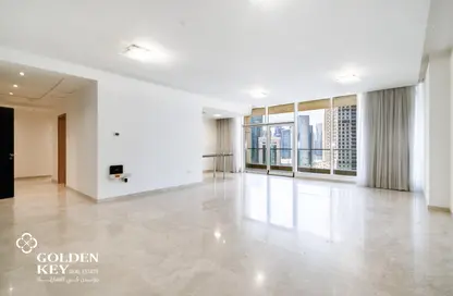 Apartment - 3 Bedrooms - 4 Bathrooms for rent in West Bay Tower - West Bay - West Bay - Doha