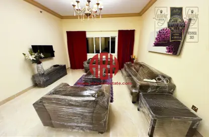 Apartment - 2 Bedrooms - 3 Bathrooms for rent in Al Doha Plaza - Al Sadd - Al Sadd - Doha