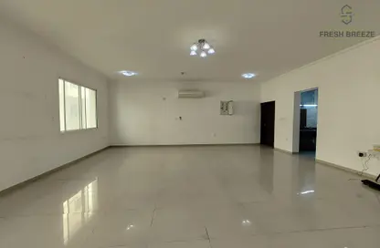 Apartment - 4 Bedrooms - 4 Bathrooms for rent in Al Muntazah - Doha