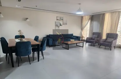 Apartment - 2 Bedrooms - 3 Bathrooms for rent in Lusail City - Lusail