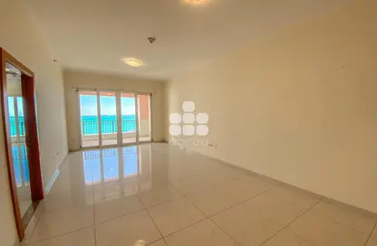 Apartment - 2 Bedrooms - 3 Bathrooms for rent in Tower 29 - Viva Bahriyah - The Pearl Island - Doha