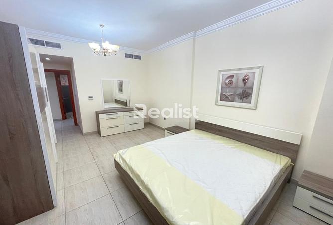 Apartment - 3 Bedrooms - 3 Bathrooms for rent in Al Sadd Road - Al Sadd - Doha