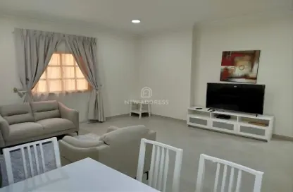 Apartment - 1 Bedroom - 1 Bathroom for rent in Anas Street - Fereej Bin Mahmoud North - Fereej Bin Mahmoud - Doha
