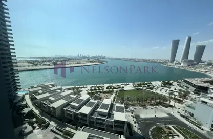 Duplex - 4 Bedrooms - 5 Bathrooms for sale in Lusail City - Lusail