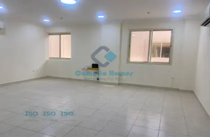 Apartment - 3 Bedrooms - 3 Bathrooms for rent in Al Nasr Street - Al Nasr - Doha