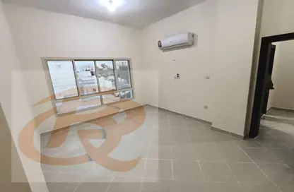 Apartment - 2 Bedrooms - 2 Bathrooms for rent in Tadmur Street - Old Airport Road - Doha