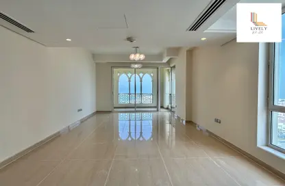 Apartment - 1 Bedroom - 2 Bathrooms for rent in Viva Central - Viva Bahriyah - The Pearl Island - Doha