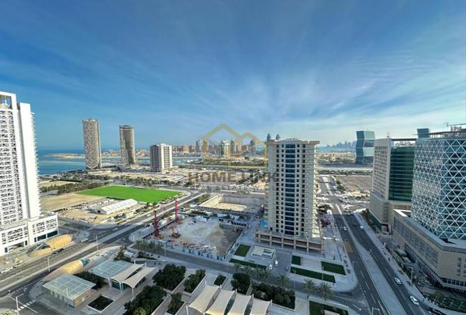 Apartment - 2 Bedrooms - 3 Bathrooms for sale in Marina Tower 21 - Marina District - Lusail