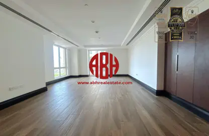 Apartment - 1 Bathroom for rent in Regency Pearl 3 - Viva Bahriyah - The Pearl Island - Doha