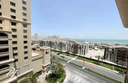 Apartment - 1 Bedroom - 2 Bathrooms for sale in Tower 28 - Porto Arabia - The Pearl Island - Doha