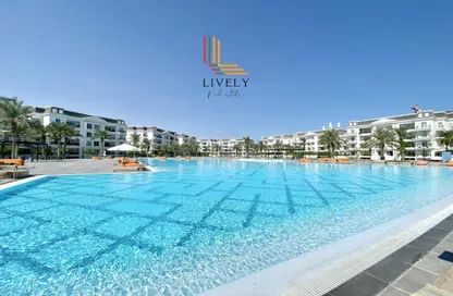 Apartment - 3 Bedrooms - 3 Bathrooms for rent in Marina Residences 195 - Marina District - Lusail