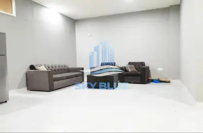 Apartment - 1 Bedroom - 1 Bathroom for rent in Tawar Compound - Al Duhail - Al Duhail - Doha