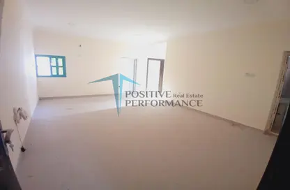 Apartment - 2 Bedrooms - 1 Bathroom for rent in Old Airport Road - Old Airport Road - Doha