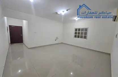 Apartment - 2 Bedrooms - 2 Bathrooms for rent in Al Mansoura - Al Mansoura - Doha