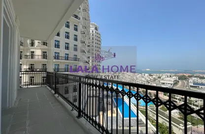 Apartment - 2 Bedrooms - 4 Bathrooms for rent in Floresta Gardens - Floresta Gardens - The Pearl Island - Doha