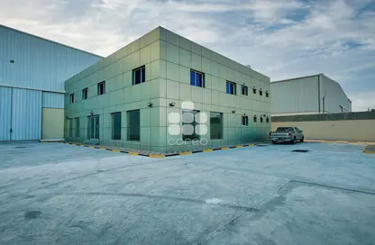 Warehouse - Studio - 6 Bathrooms for rent in East Industrial Street - Birkat Al Awamer - Al Wakra