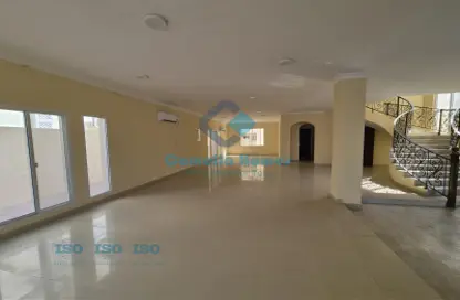 Villa - 4 Bedrooms - 6 Bathrooms for rent in Ain Khaled - Ain Khaled - Doha