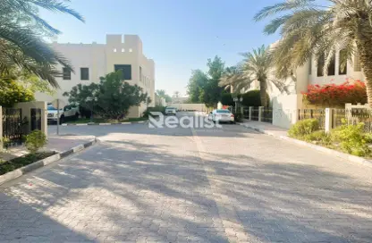 Villa - 4 Bedrooms - 5 Bathrooms for rent in Bin Omran 35 - Fereej Bin Omran - Doha