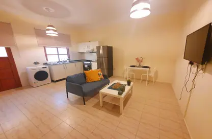 Apartment - 1 Bedroom - 1 Bathroom for rent in Al Duhail - Doha