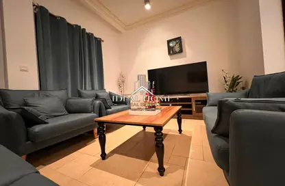 Apartment - 1 Bedroom - 2 Bathrooms for sale in Qanat Quartier - The Pearl Island - Doha