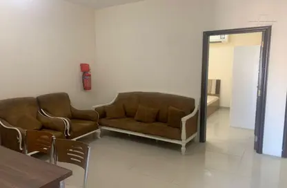 Apartment - 2 Bedrooms - 1 Bathroom for rent in Al Muntazah - Doha