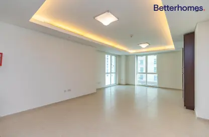 Empty Room image for: Apartment - 1 Bedroom - 2 Bathrooms for sale in Viva West - Viva Bahriyah - The Pearl Island - Doha, Image 1
