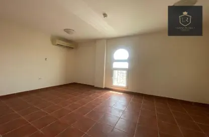 Apartment - 2 Bedrooms - 1 Bathroom for rent in Old Airport Road - Old Airport Road - Doha