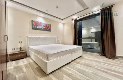 شقة - 2 غرف نوم - 3 حمامات للايجار في السد - الدوحة