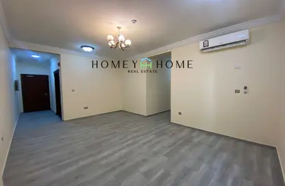 Apartment - 2 Bedrooms - 2 Bathrooms for rent in Bin Omran - Fereej Bin Omran - Doha